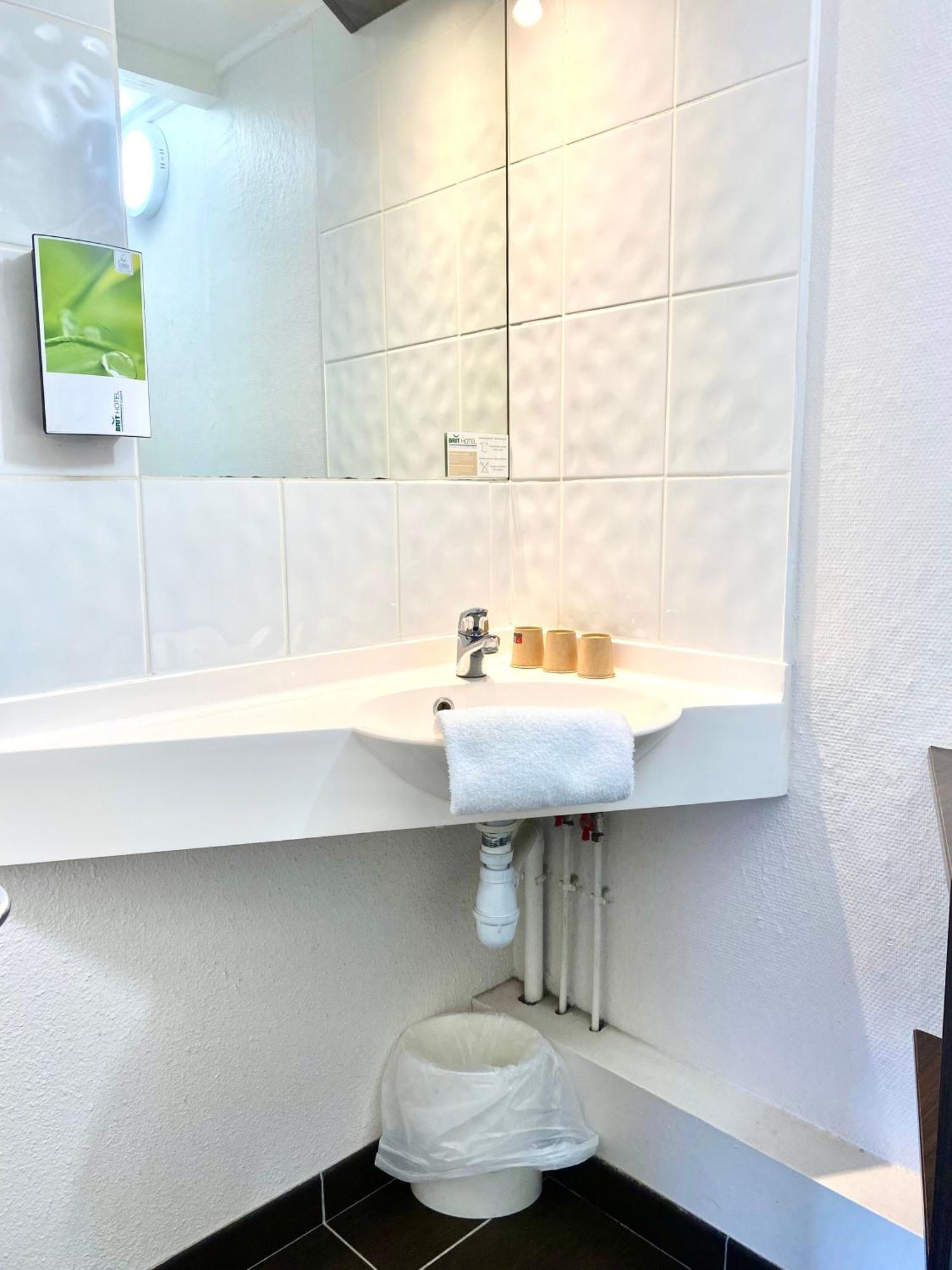 Brit Hotel Lyon Nord Dardilly Ngoại thất bức ảnh